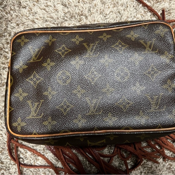 Authentic Vintage Louis Vuitton Bag - Picture 15 of 16
